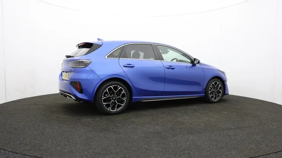 2022-kia-ceed-15-t-gdi-gt-line-big-38