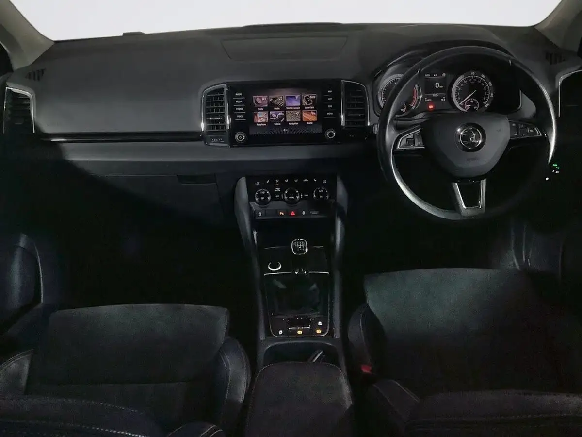 2019-skoda-karoq-15-tsi-se-l-big-2