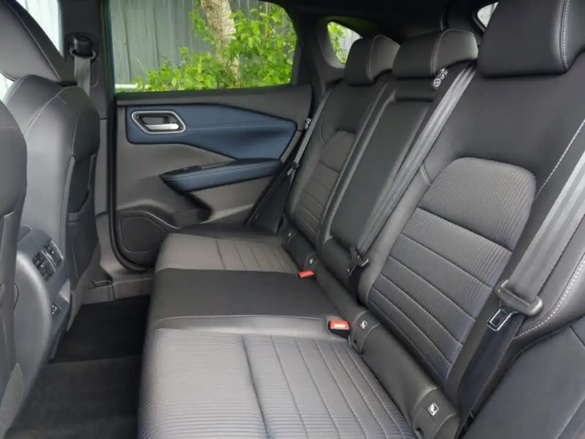 2022-nissan-qashqai-13-dig-t-tekna-158ps-xtronic-big-5