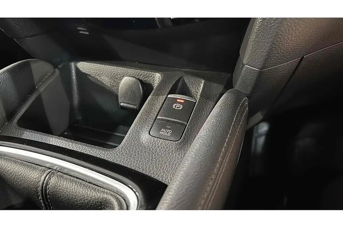2020-nissan-qashqai-13-dig-t-n-connecta-140ps-big-43