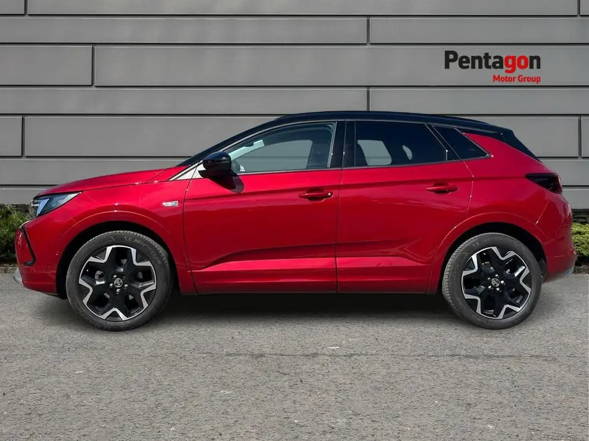 2023-vauxhall-grandland-12-ultimate-130ps-big-11