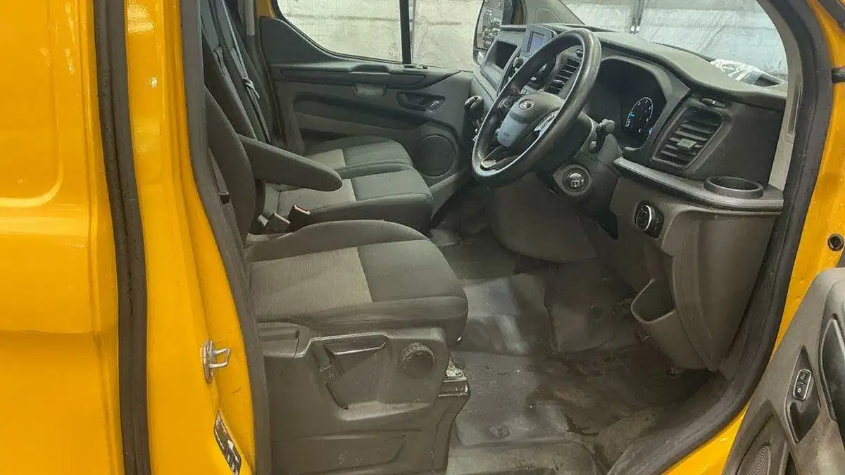 2021-ford-transit-custom-20tdci-340-l1h1-leader-130pseu6dt-big-9