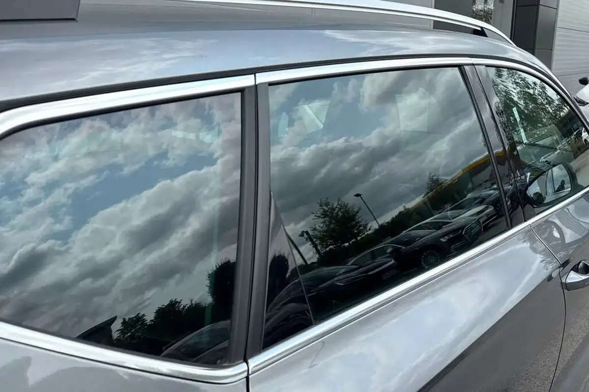 2023-seat-ateca-15-ecotsi-fr-sport-dsg-big-30