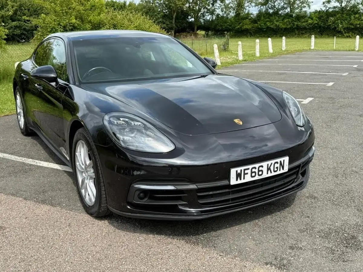2016-porsche-panamera-40-v8-4s-diesel-big-1