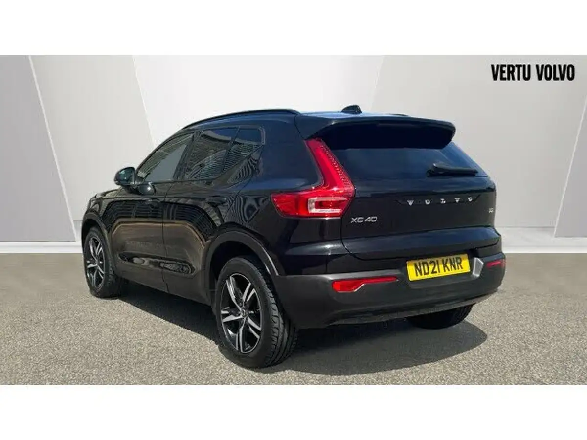 2021-volvo-xc40-15-t3-r-design-161bhp-auto-big-1