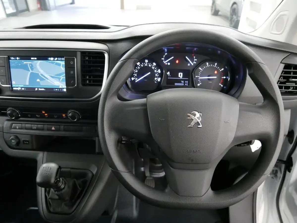 2023-peugeot-expert-15-bluehdi-professional-premium-standard-1000-big-13