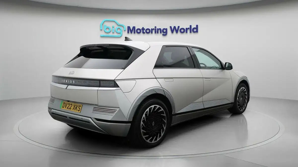 2022-hyundai-ioniq-5-e-ultimate-217ps-73kwh-rwd-big-7