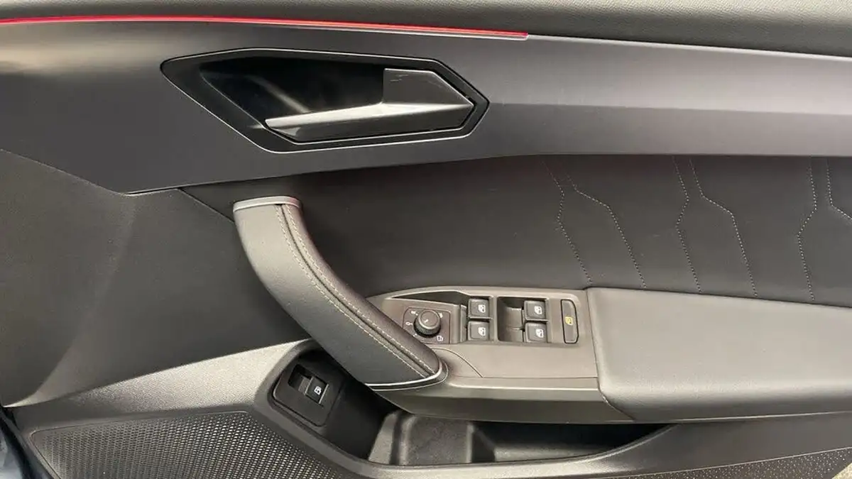 2023-cupra-leon-nf-14-e-hybrid-vz2-hatchback-big-23