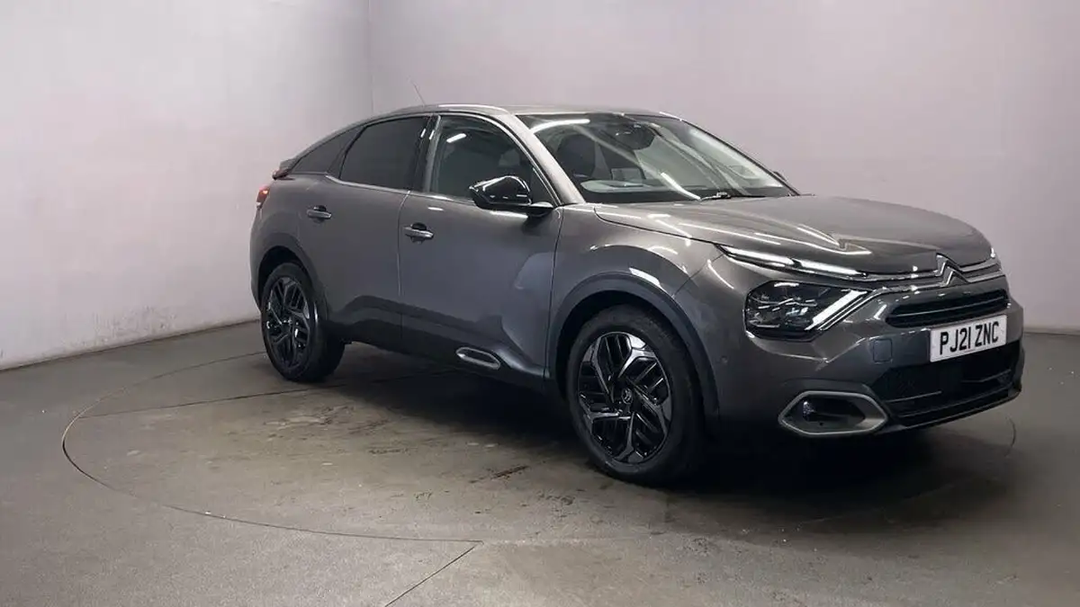 2021-citroen-c4-12-puretech-shine-plus-155ps-big-1