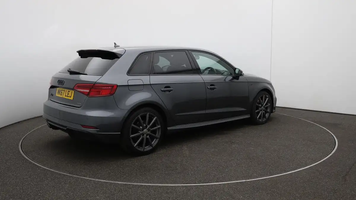 2017-audi-a3-20-tdi-quattro-black-edition-184ps-sportback-5d-s-tronic-big-55