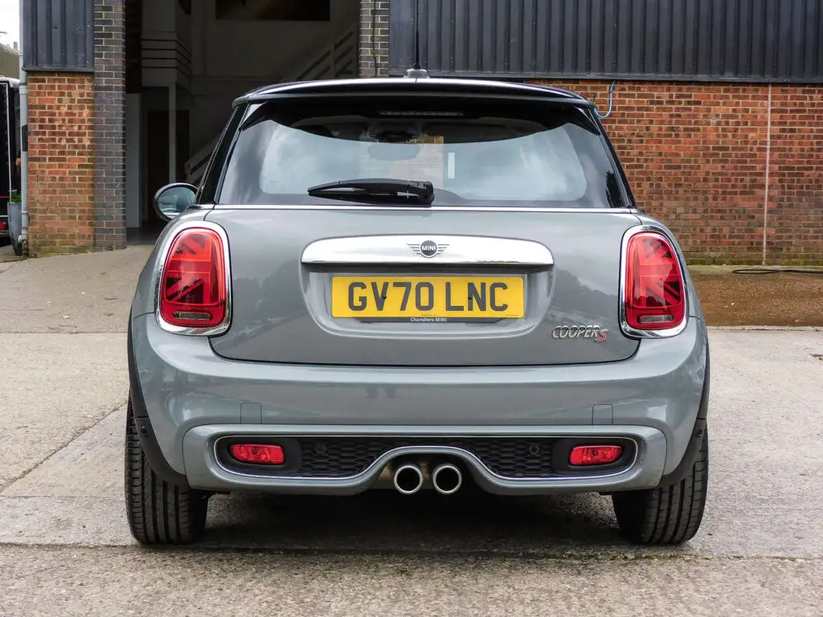 2020-mini-cooper-20-cooper-s-exclusive-189bhp-hatchback-3d-auto-big-12