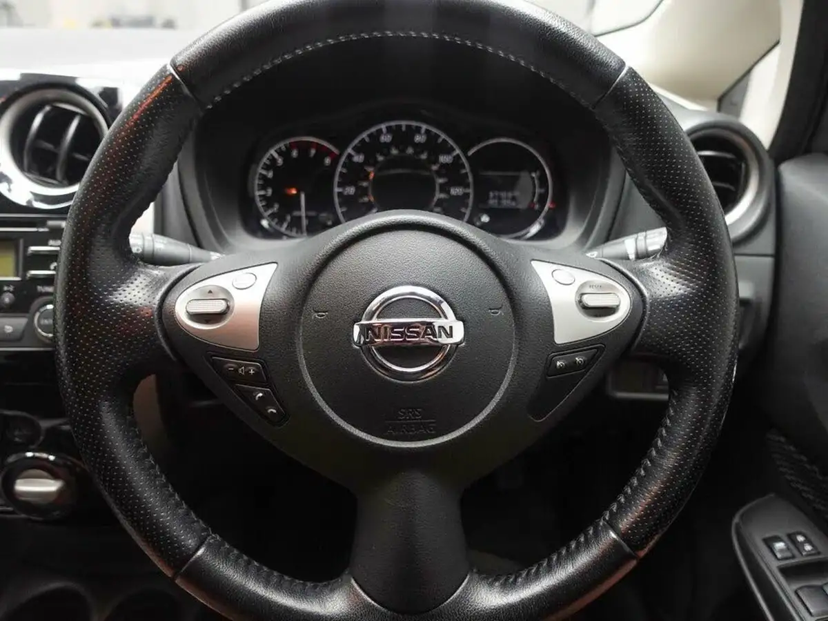 2015-nissan-note-12-acenta-80ps-style-pack-big-19