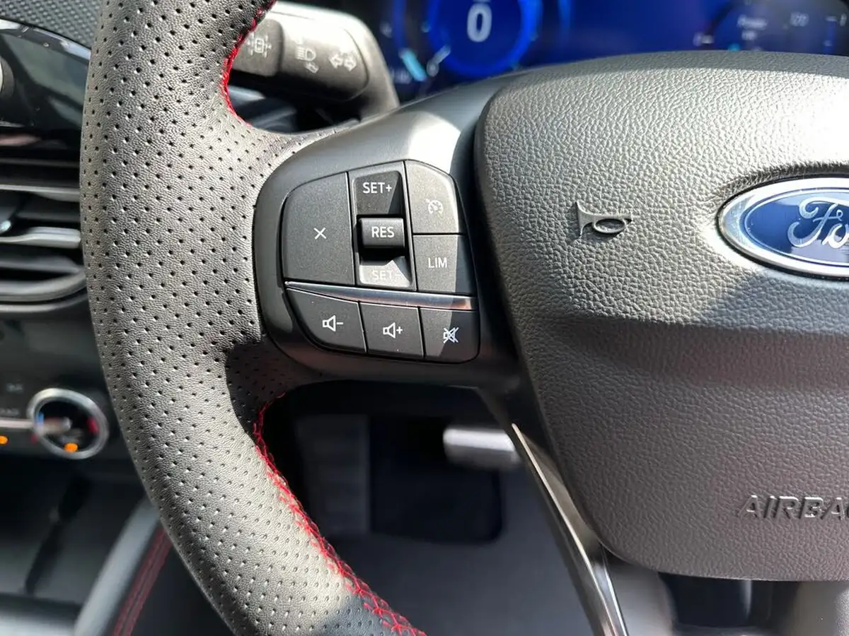 2024-ford-kuga-25t-st-line-x-edition-225ps-phev-big-25