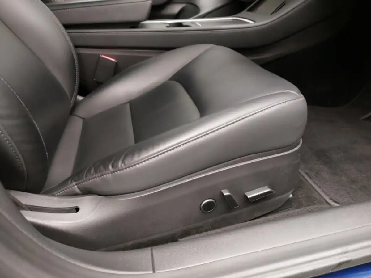 2021-tesla-model-3-e-standard-plus-big-15