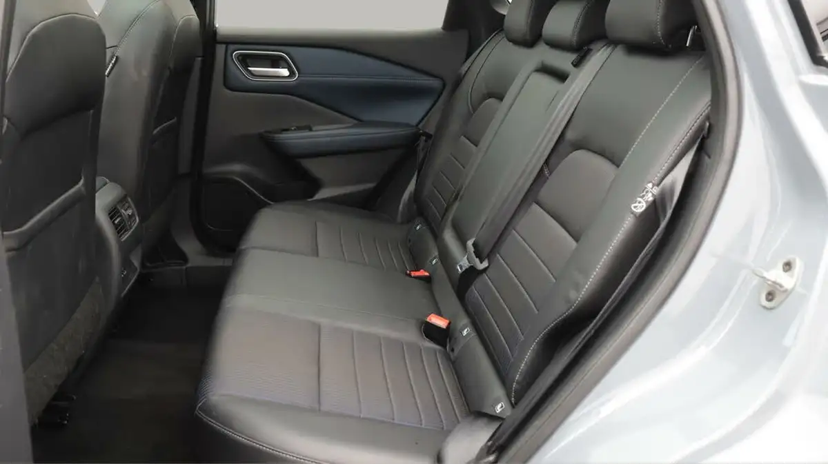 2022-nissan-qashqai-13-dig-t-tekna-140ps-mild-hybrid-big-16