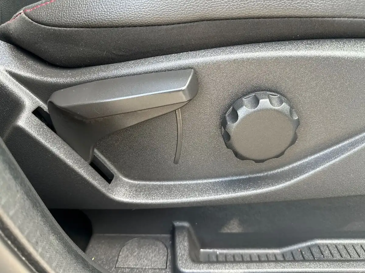 2019-ford-kuga-15t-st-line-edition-150ps-ss-big-29
