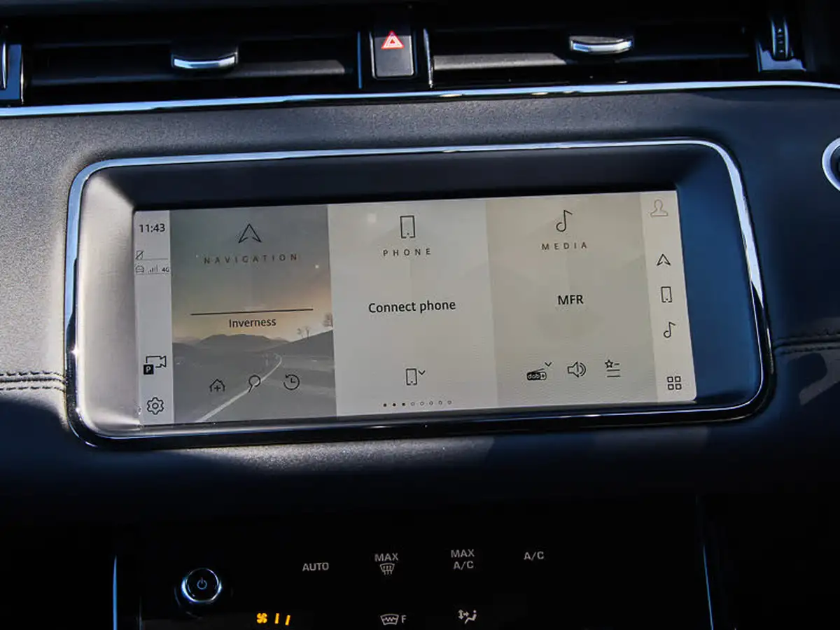 2022-land-rover-range-rover-evoque-20-d200-r-dynamic-se-big-16