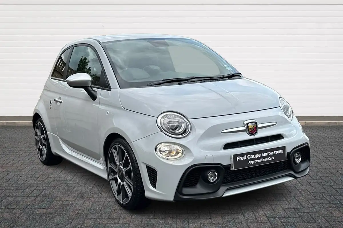 2021-abarth-595-14-tjet-turismo-big-0