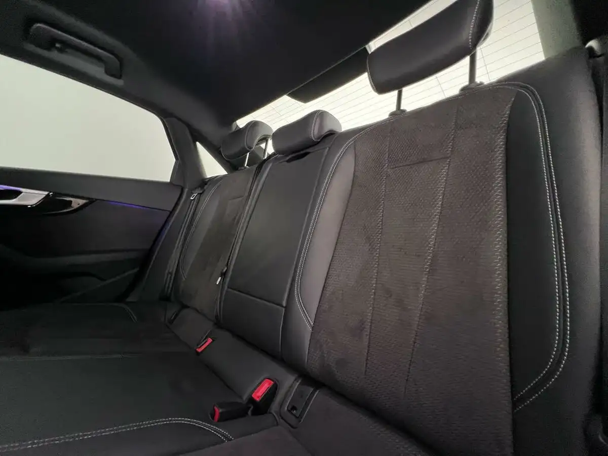 2020-audi-a4-20-35-tdi-black-edition-big-19