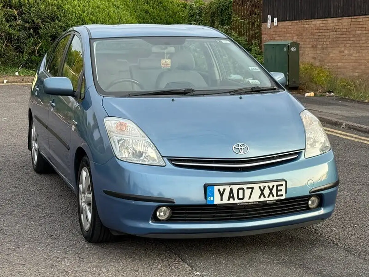 2007-toyota-prius-15-vvt-i-t-spirit-big-20