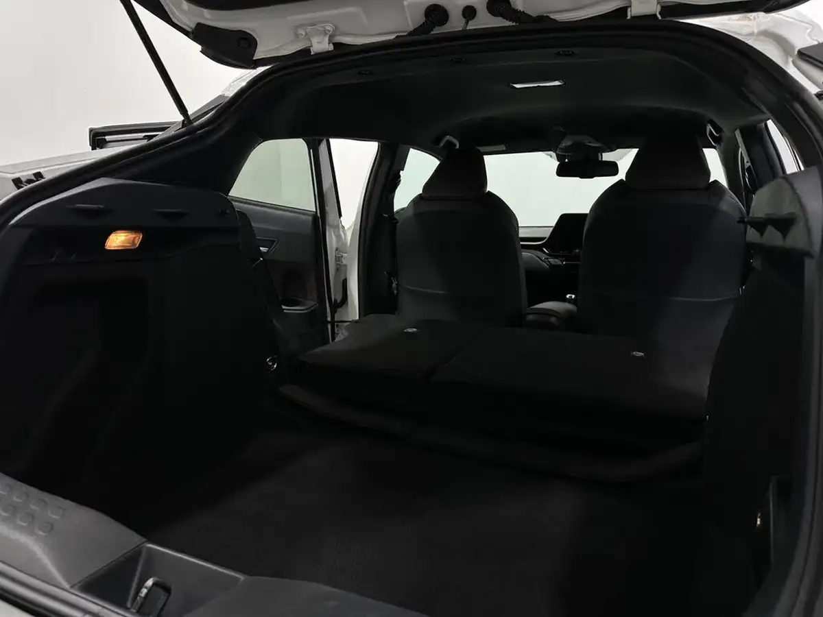 2017-toyota-c-hr-18-vvt-i-excel-big-43