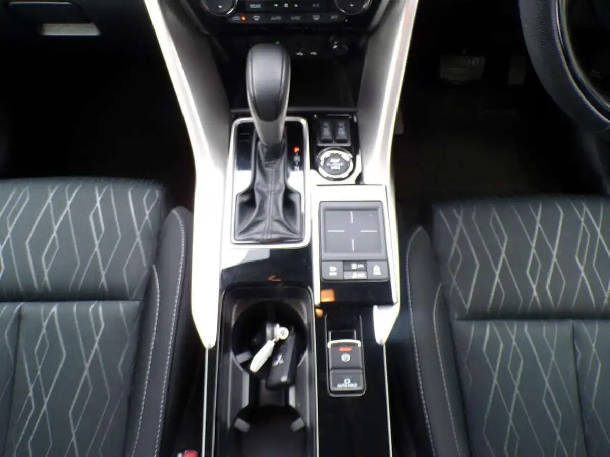 2019-mitsubishi-eclipse-cross-15-3-4wd-auto-big-11
