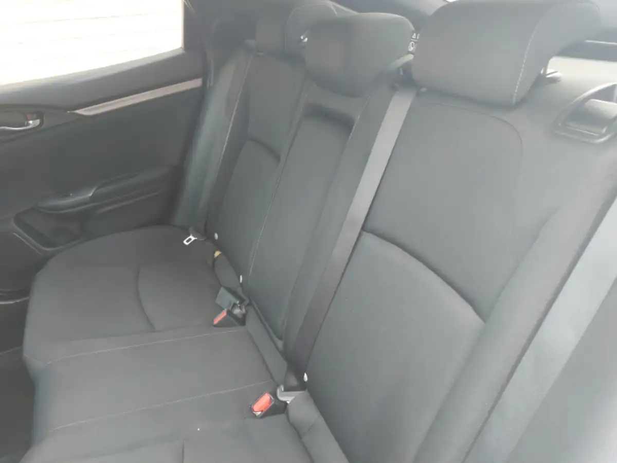 2025-jeep-avenger-12-gse-summit-big-5