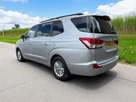 2018-kgm-ssangyong-turismo-22td-ex-auto-small-8