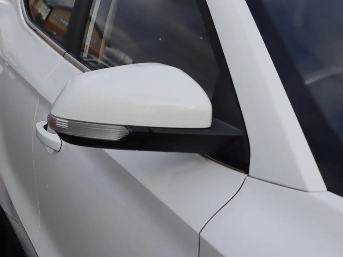 2019-mg-zs-suv-15-vti-tech-excite-106ps-big-21
