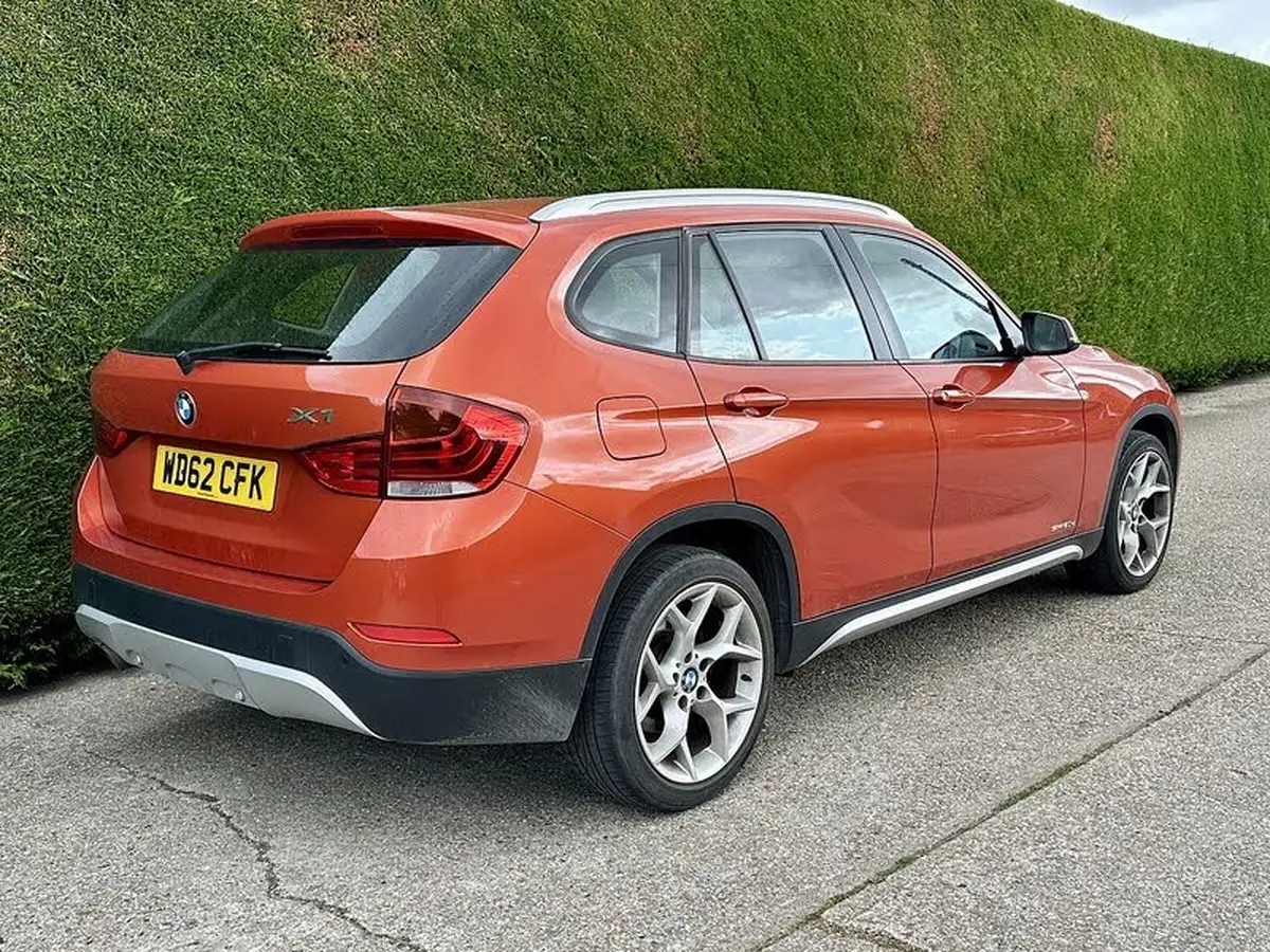 2013-bmw-x1-20td-sdrive20d-xline-big-1