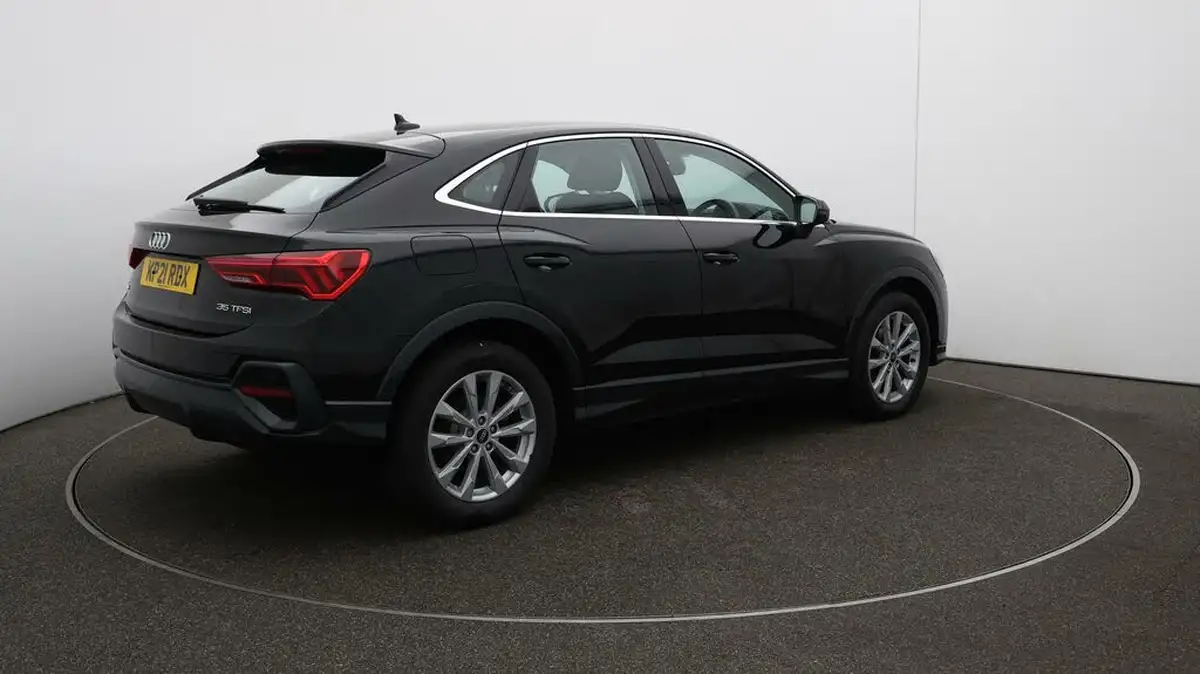 2021-audi-q3-15-35-tfsi-cod-sportback-s-tronic-big-43