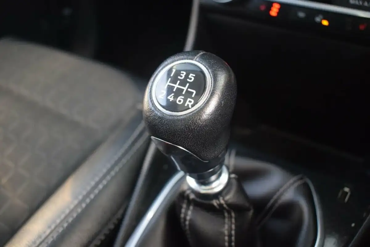 2019-ford-fiesta-10t-active-x-125ps-big-28