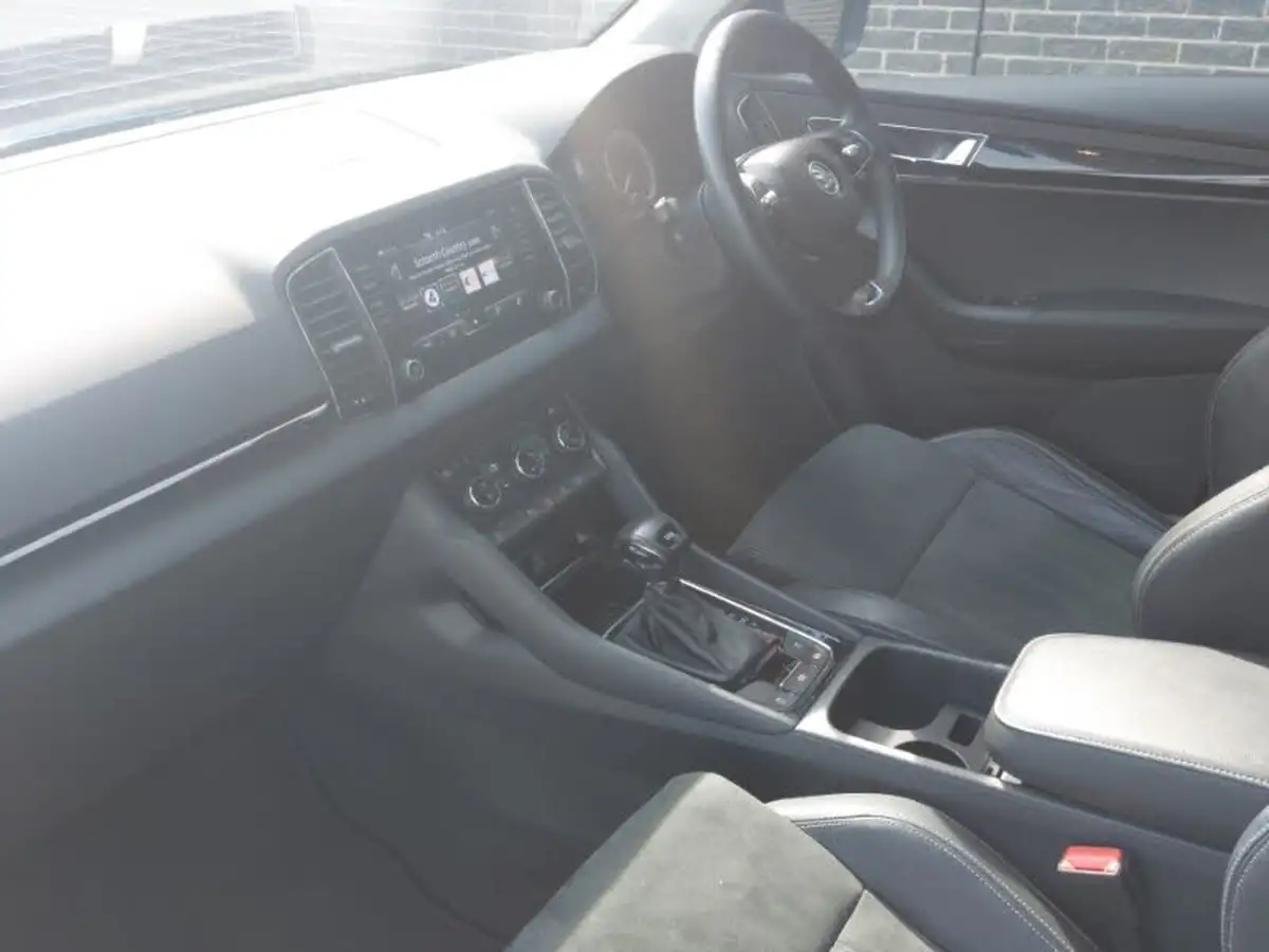 2020-skoda-karoq-15-tsi-se-l-dsg-big-4