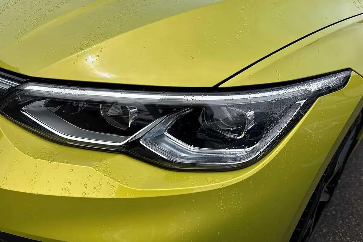 2022-volkswagen-golf-15-tsi-style-130ps-hatchback-big-20