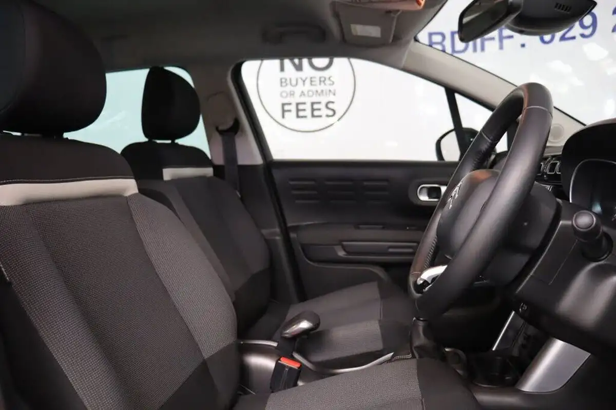 2020-citroen-c3-aircross-12-puretech-flair-110ps-ss-big-22
