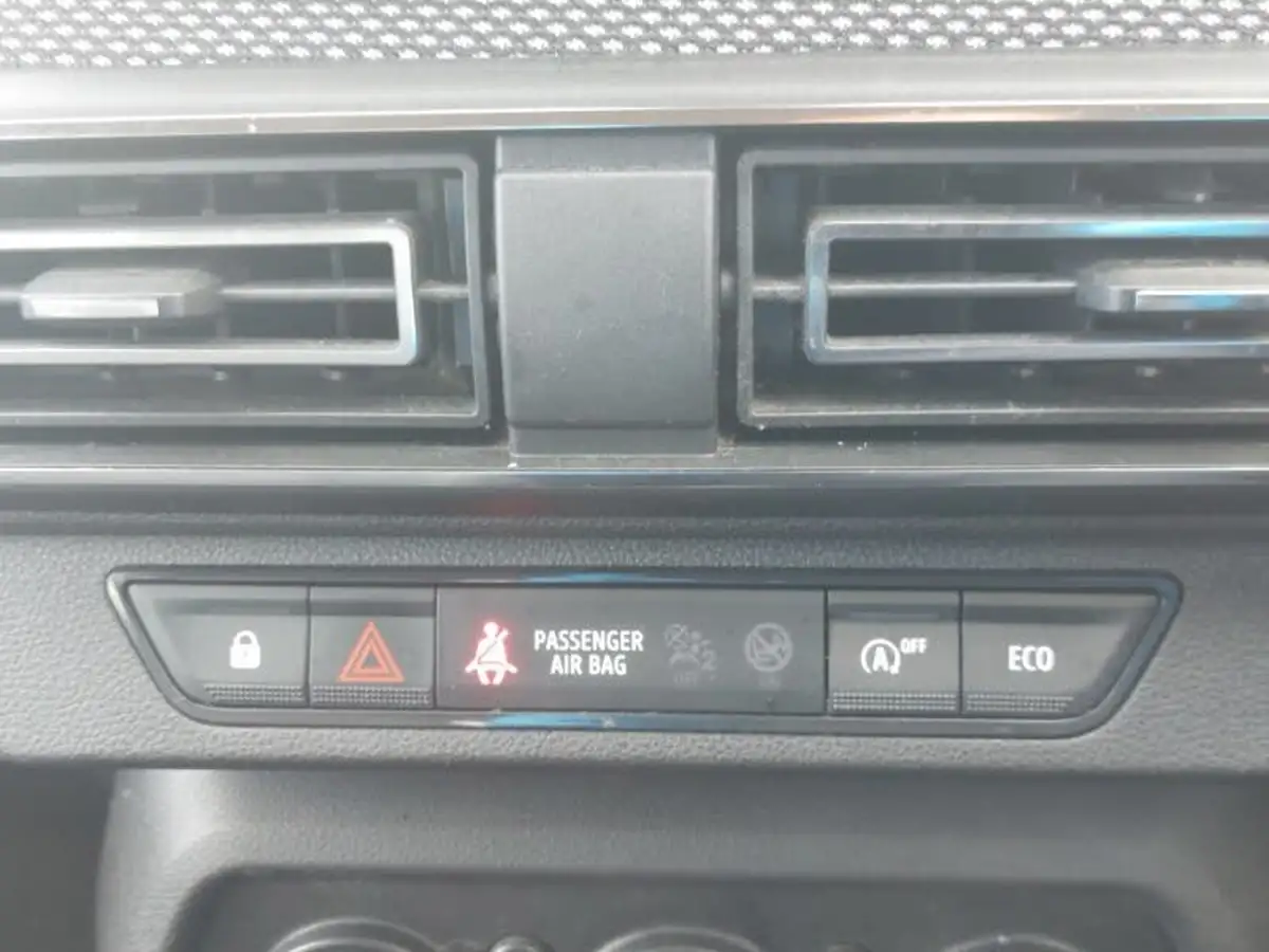 2021-dacia-sandero-10-tce-comfort-90bhp-big-17