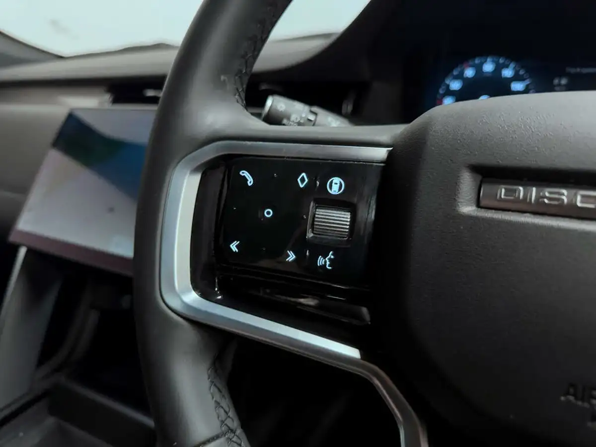 2024-land-rover-discovery-sport-15-p300e-dynamic-se-big-45