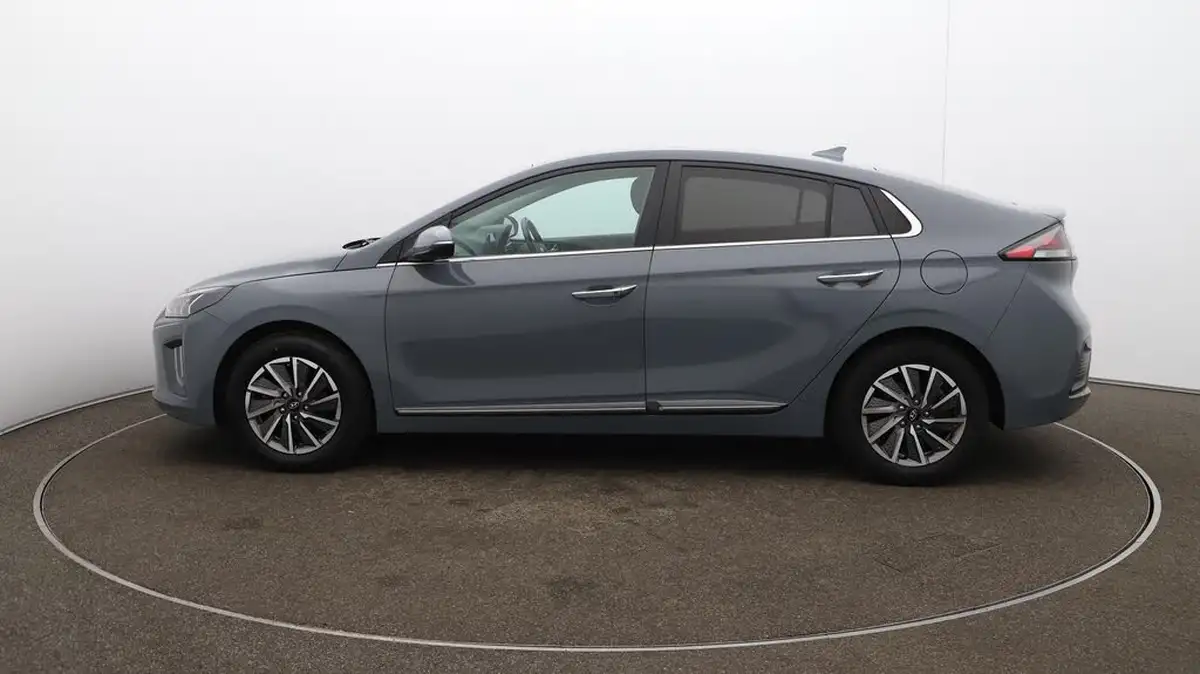2021-hyundai-ioniq-e-premium-electric-100kw-big-58