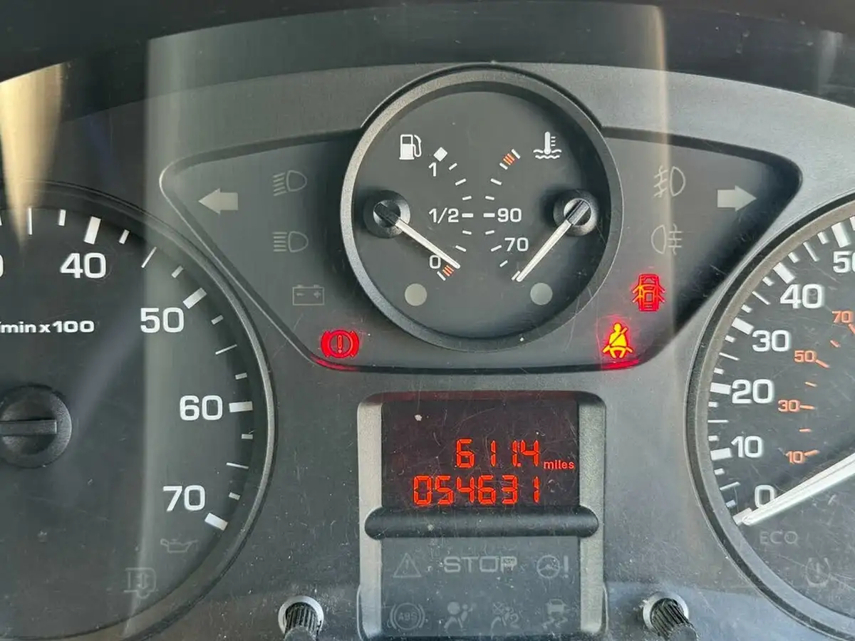 2018-citroen-berlingo-16td-l1-850-enterprise-special-edition-panel-big-10