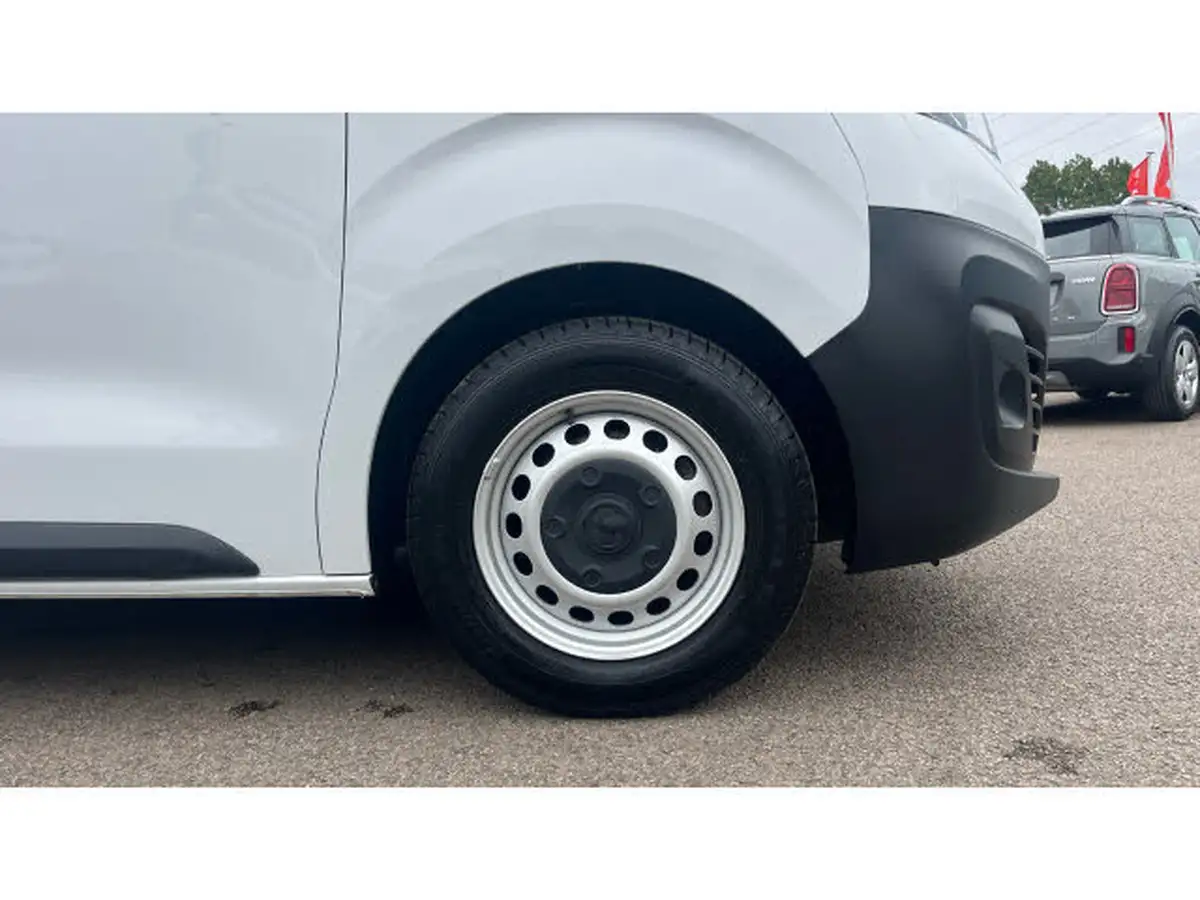 2022-vauxhall-vivaro-15td-2900-l2h1-dynamic-big-6