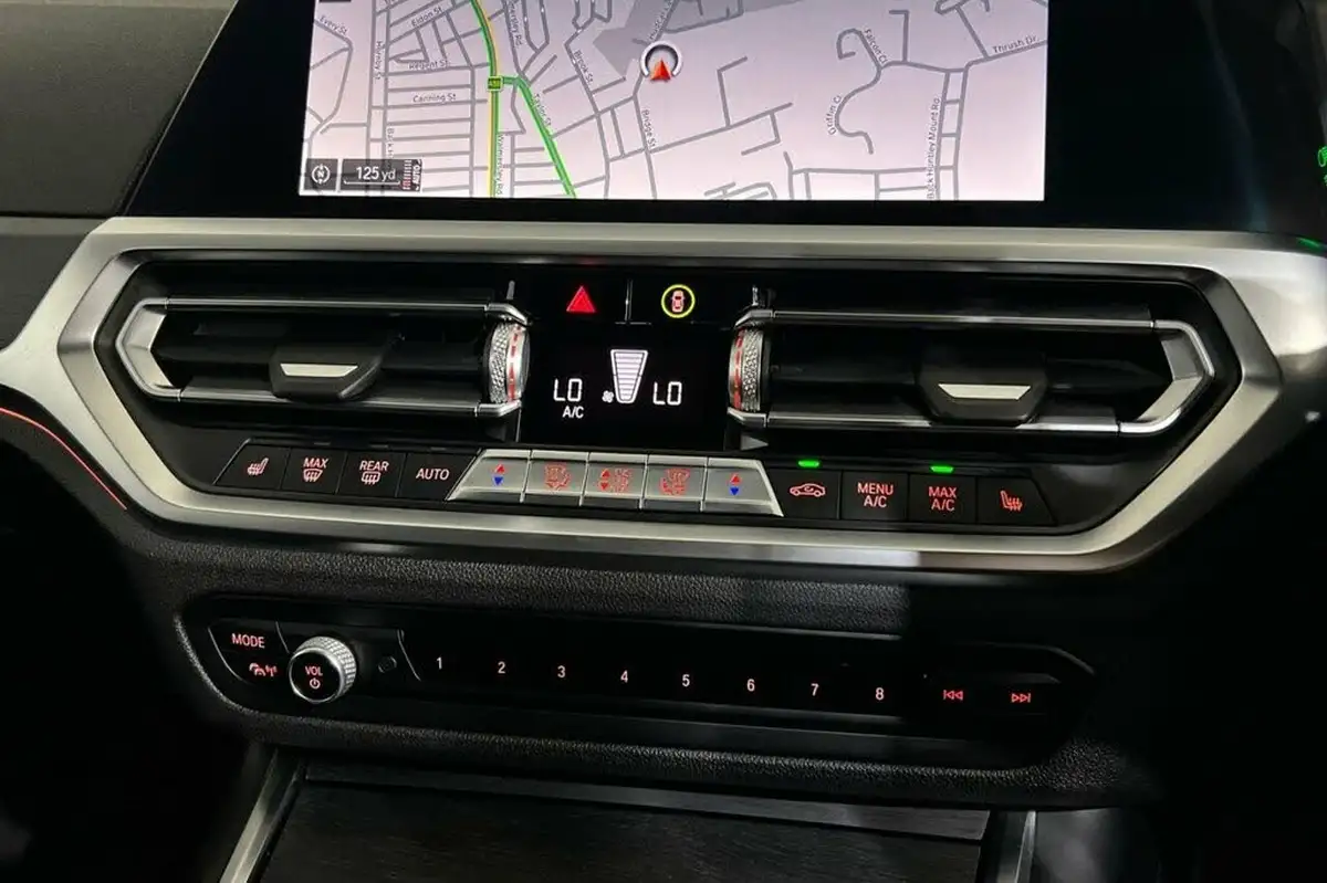 2021-bmw-3-series-20-330i-m-sport-saloon-4d-big-29