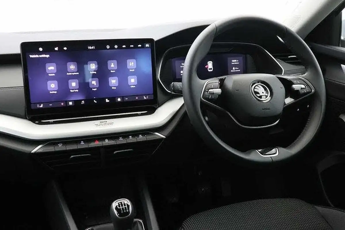 2024-skoda-octavia-15-tsi-se-technology-116ps-estate-big-1