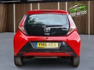 2015-toyota-aygo-10-vvt-i-x-play-5d-small-16