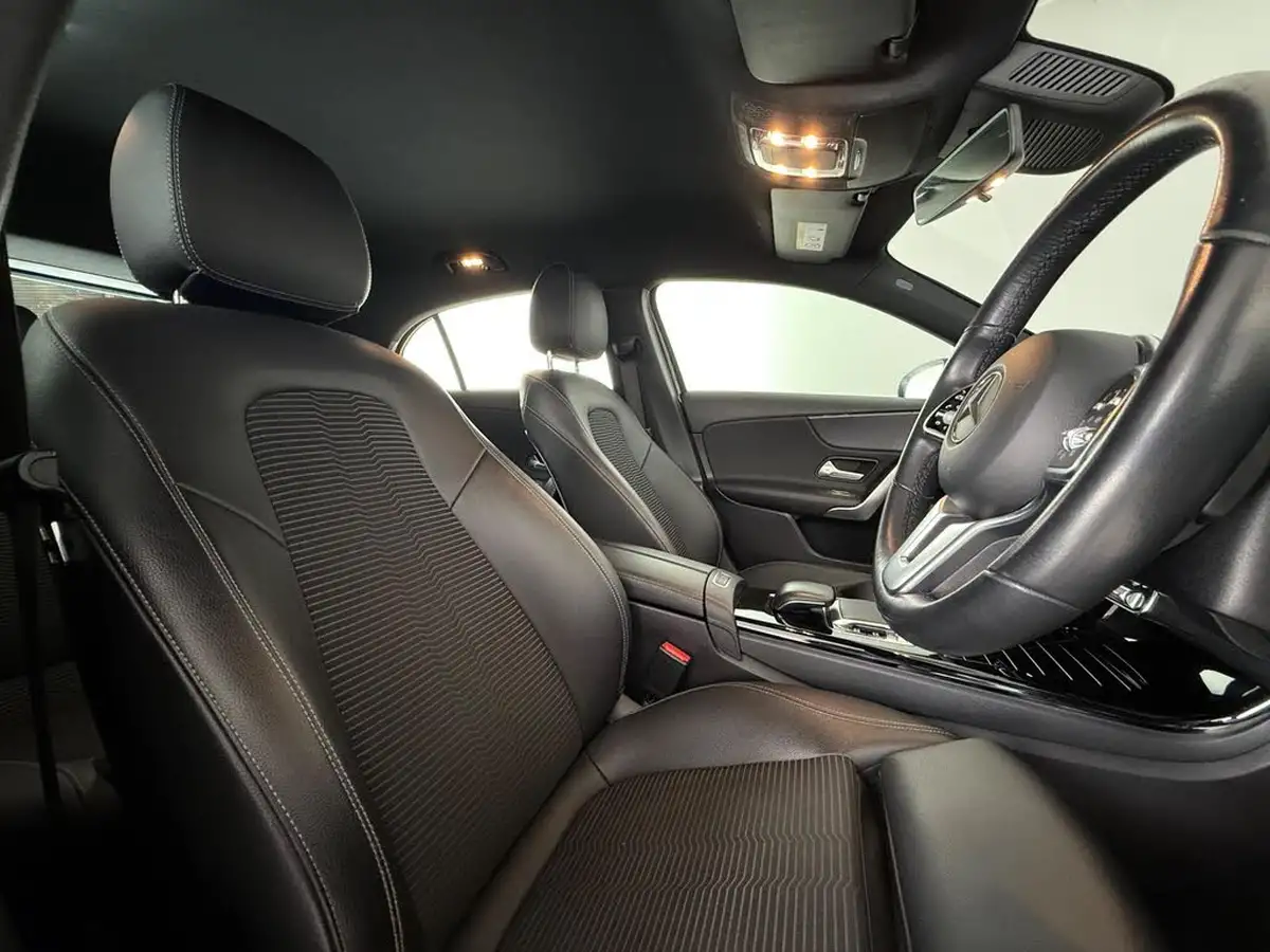 2019-mercedes-benz-a-class-15d-a180d-sport-hatchback-5d-7g-dct-big-13