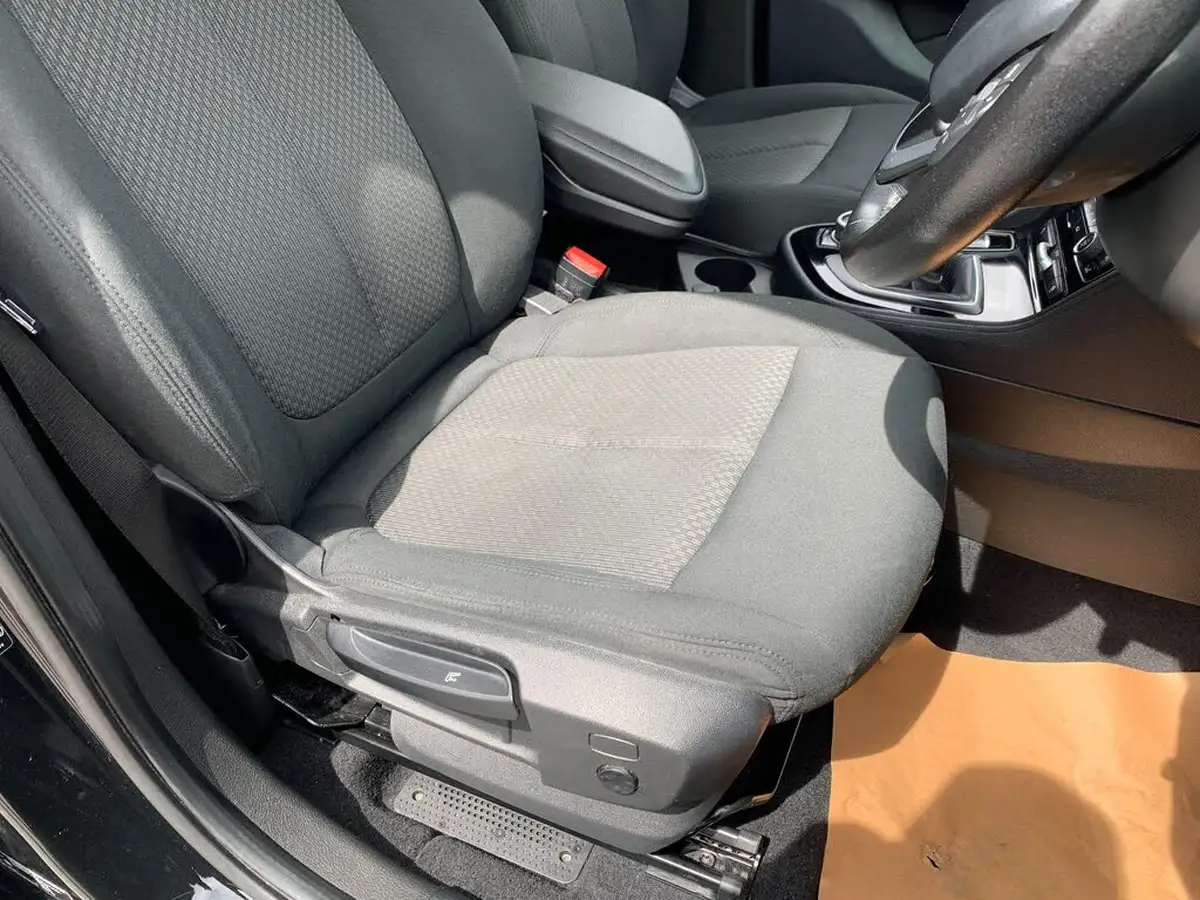 2020-bmw-2-series-15td-216d-se-gran-dct-big-11