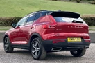2018-volvo-xc40-20td-d3-r-design-small-2
