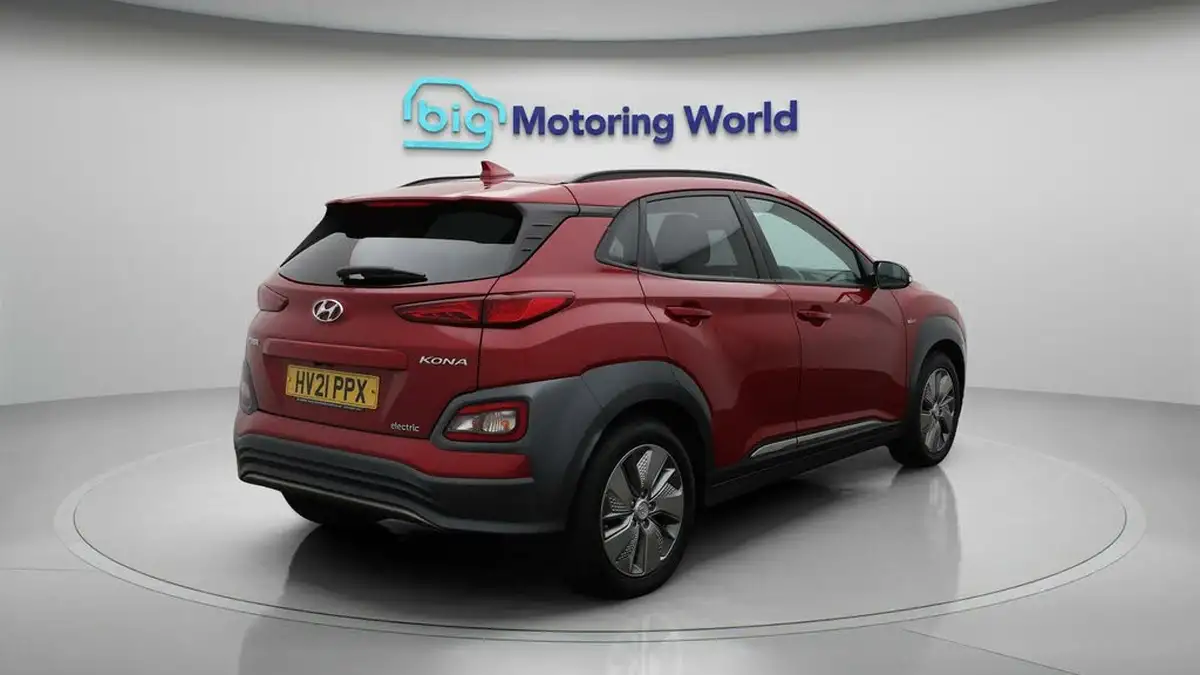 2021-hyundai-kona-e-premium-204ps-big-7