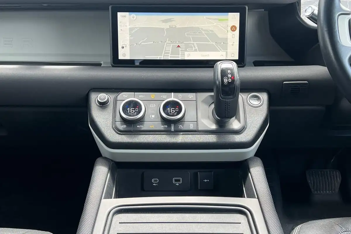 2021-land-rover-90-defender-30-d250-x-dynamic-se-big-22