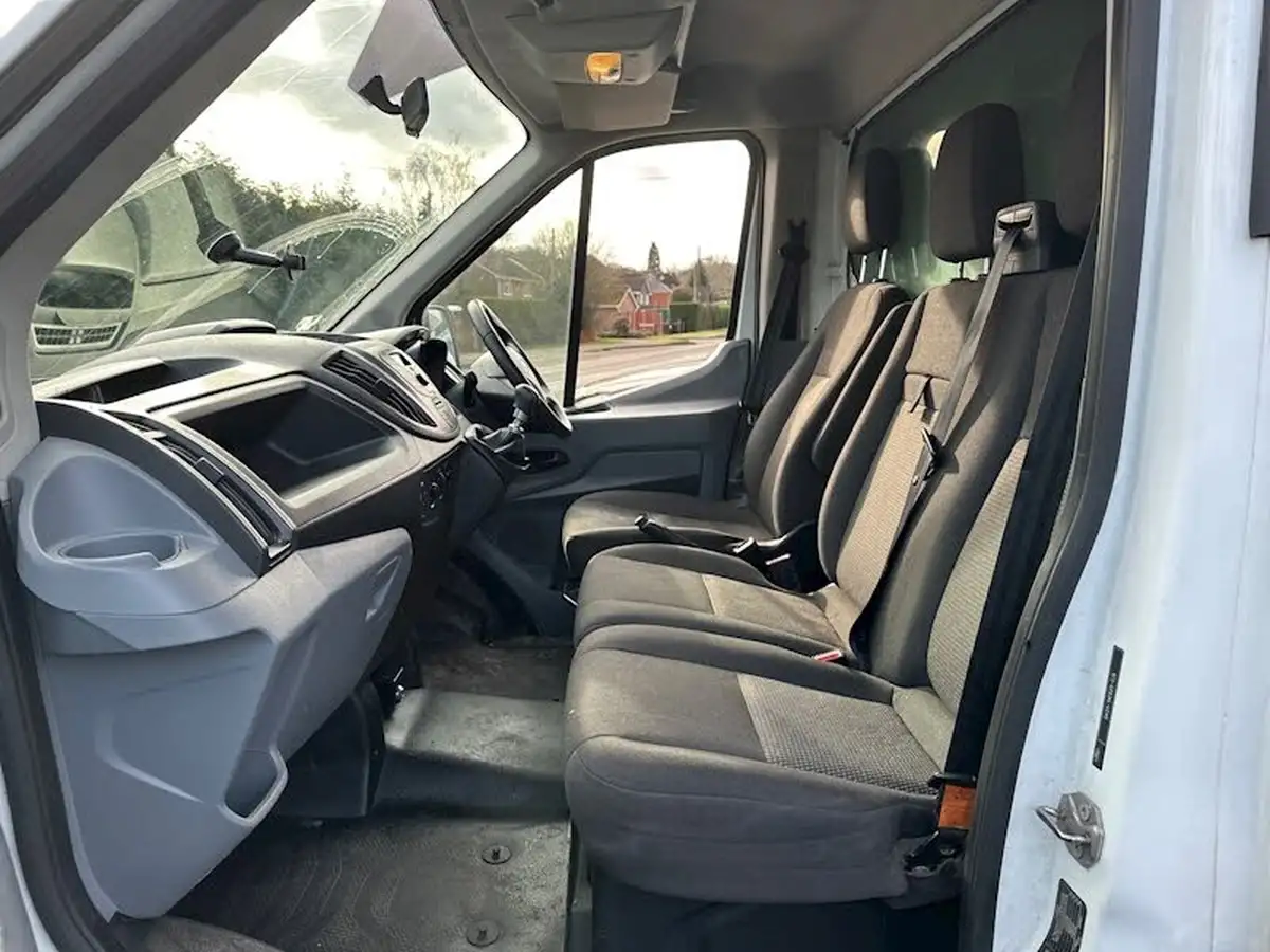 2018-ford-transit-20tdci-350-l3h1-130pseu6-rwd-srw-luton-big-21