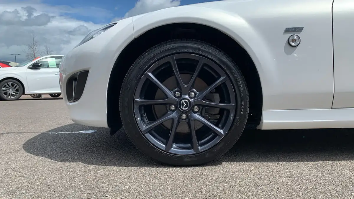 2012-mazda-mx-5-20-venture-edition-big-13